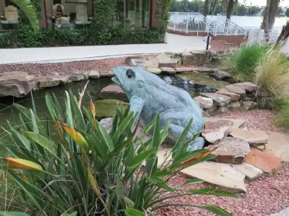 Paradise! A casual cafe on the water with adirondack chairs, picnic tables, and a great breeze!