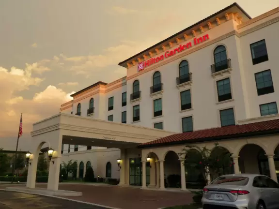 Paradise! A casual cafe on the water with adirondack chairs, picnic tables, and a great breeze!