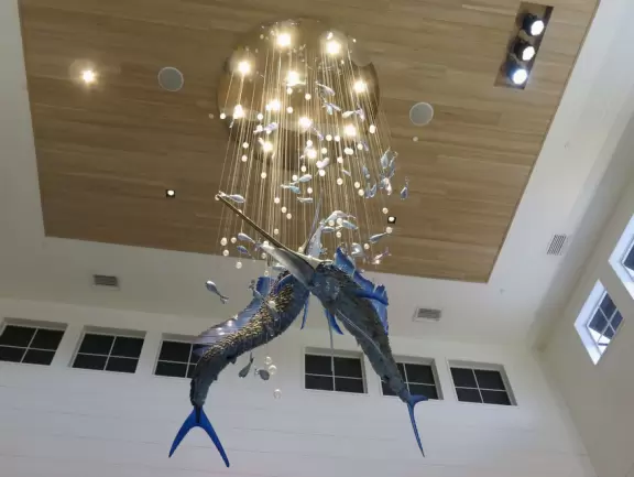 Popular beach with large parking lot and picnic gazebos. Hutchinson Shores Resort has a wonderful restaurant!