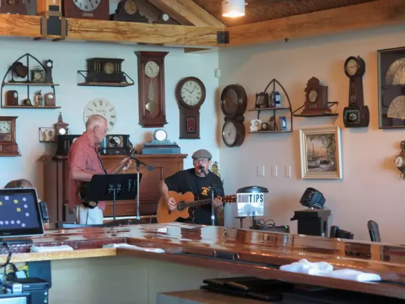 Large modern museum with high-tech historic car exhibit, great temporary exhibits, and baseball card room.