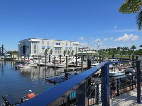Wonderful breezy spot on the water!