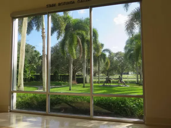 Modern, attractive museum with excellent special exhibits.