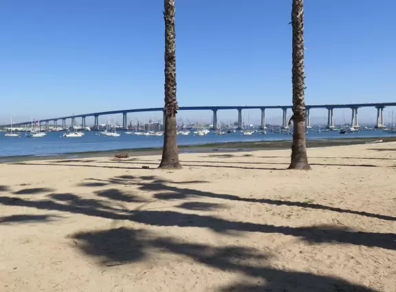 Fantastic one-mile stretch of off-street bike path along the north coast of Coronado Island!