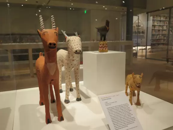 Interesting museum with folk art and crafts from around the world, in a sumptuous building with an upper sun deck with views. Nikigator out front for kids to climb on.&nbsp;