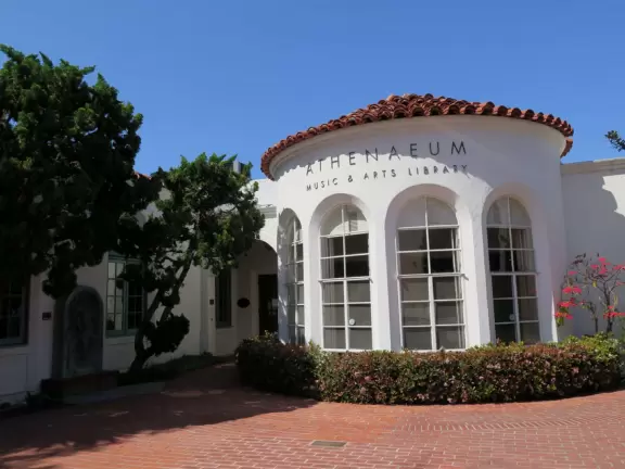 Healthy cafes, sweet Mary Star of the Sea Church, coffee shops, and walk past the amazing cliffs and coves of La Jolla.