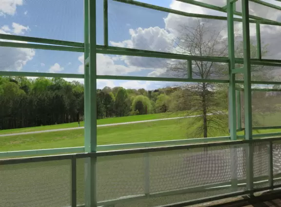 Airy modern architecture and many paintings. Cafe, gift shop, amazing landscaped grounds with sculptures and boulders to climb. Summer concerts.