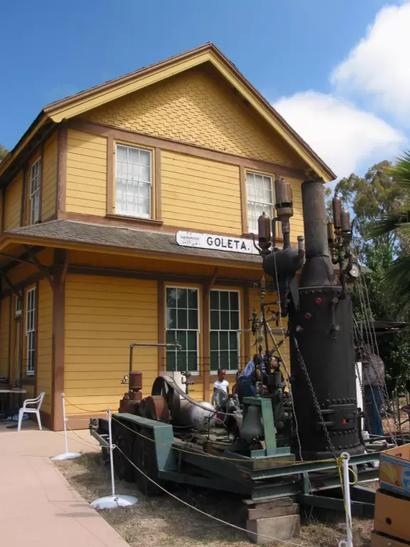 A ton of fun for kids on family days- steam and diesel engine rides, two model railroad exhibits with tiny towns of Santa Barbara and Goleta, and hand caboose.