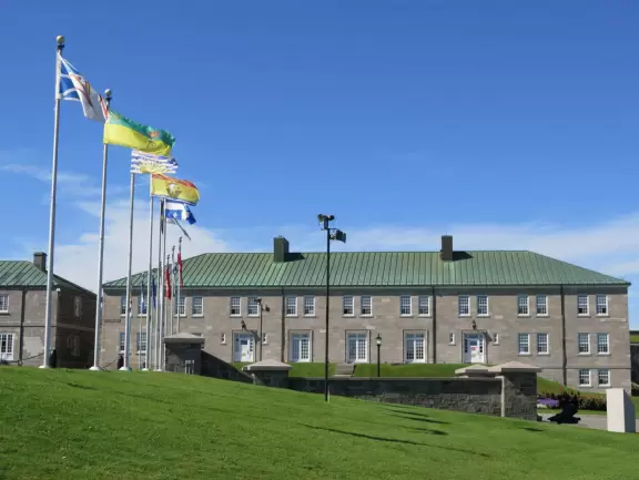 Fantastic citadel to visit. Lots of beauty, and interesting. Well worth a tour!