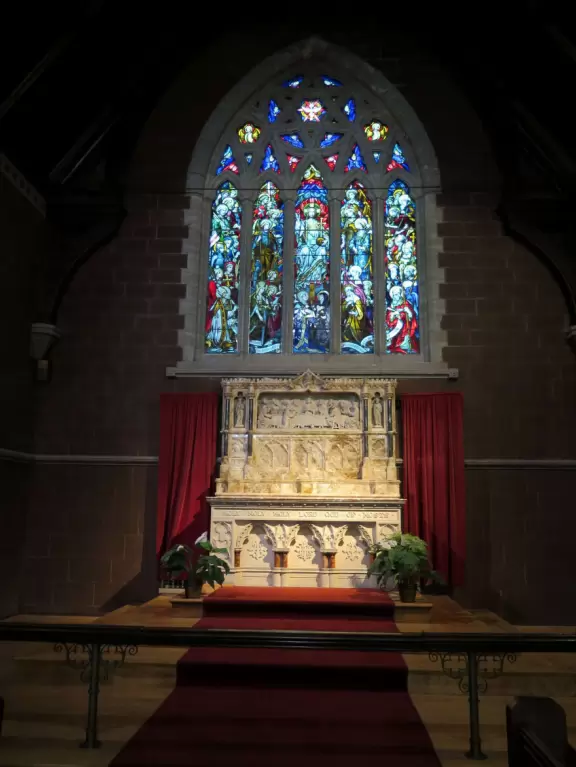 Cute street with cafes and markets, with more locals than tourists. Buzzing nightlife.