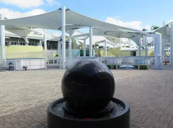 Kids love to see the recovering turtles in the outdoor tanks, and to learn about turtles from the exhibits at this attractive center.