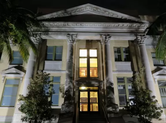 Main strip of West Palm Beach, with colorful and inviting architecture and decorations.