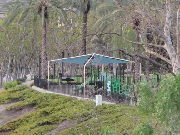 Nice place to dine, with a fountain area kids can run around and large sloping park above the center.