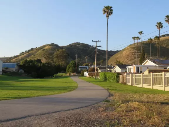 Gorgeous blufftop views, a large lawn, and a playground.