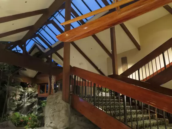 Beach area where partying college students live and SeaWorld visitors stay, with bland 1950s architecture, bad traffic, and dirty beach, but some wonderful finds such as Moray's at Sail Bay.