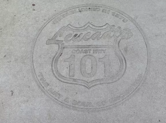 Cute town along Coast Highway, with bright cafes, and beaches just a short walk away.