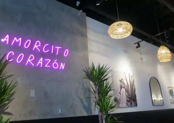 Nice place to dine, with a fountain area kids can run around and large sloping park above the center.