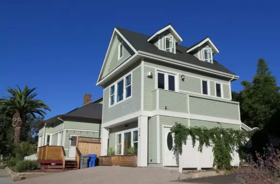 Take a walk past pretty Victorian homes and gardens.