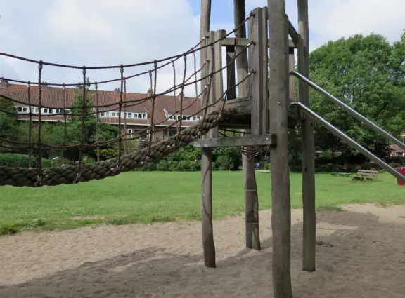 19 windmills that were built around 1740, along a canal, in a barren, wide open area. The windmills were built to pump water to prevent flooding. A touristy activity.