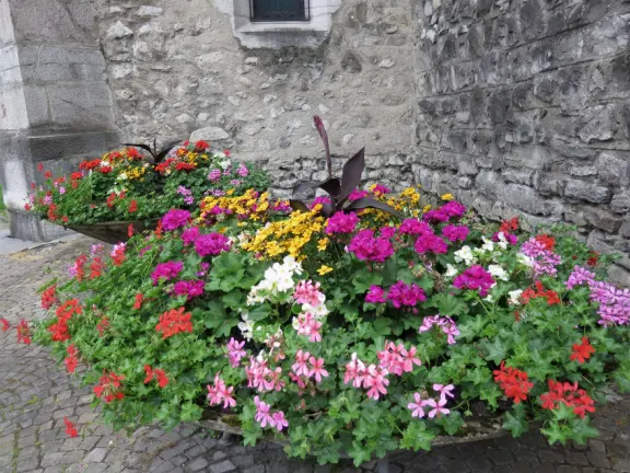 Sleepier version of Montreux with many retirees- a pleasant place to walk and an affordable place to stay in a hotel.