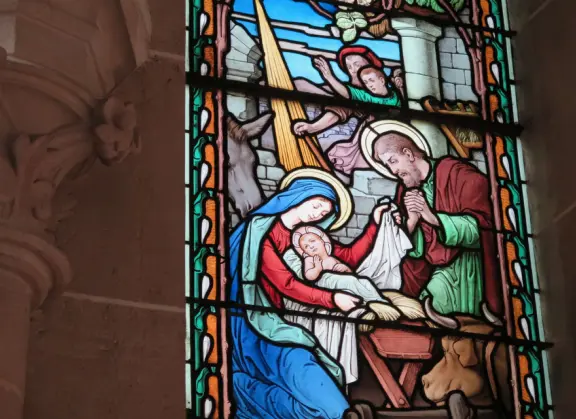 Charming streets around Saint Anthony of Padua Church, and a relaxing place to stay if you want to see Versailles Palace and Gardens.