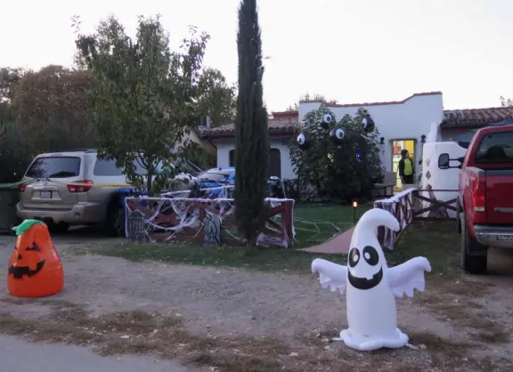 Small town with a few cafes on El Camino Real, some wineries, a sweet chapel, a playground, and pretty trees around houses along I Street.