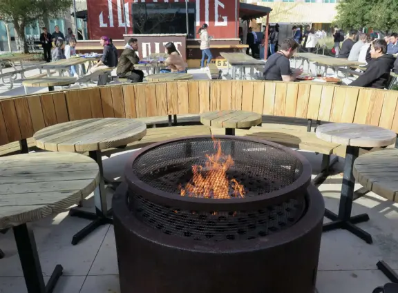 If you know someone who works at Meta, they can bring you to tour the campus!