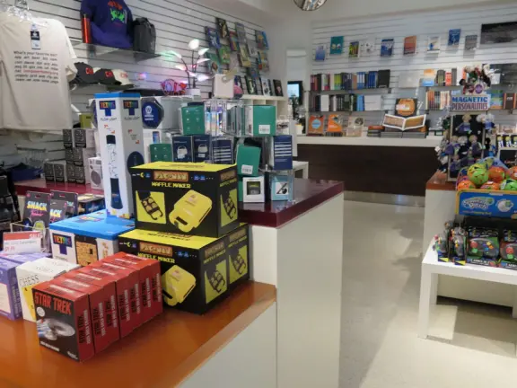 Beautiful, modern museum that is interesting to visit. Kids school aged and up will like it.