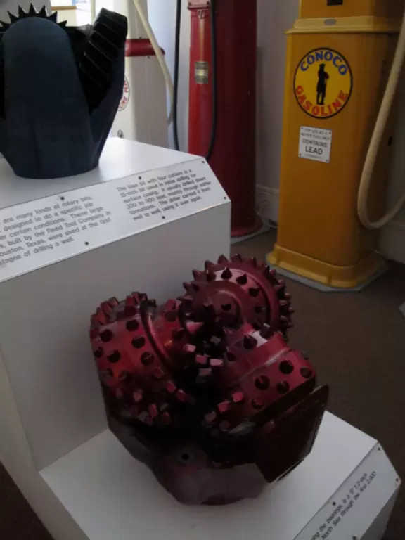 Attractive museum with working 1890s oil rig kids can watch go up and down!