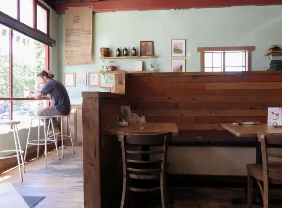 Railroad station with a few popular cafes, and small museum with beautifully-restored 1926 cafe-observation car and a model railroad of SLO county upstairs.