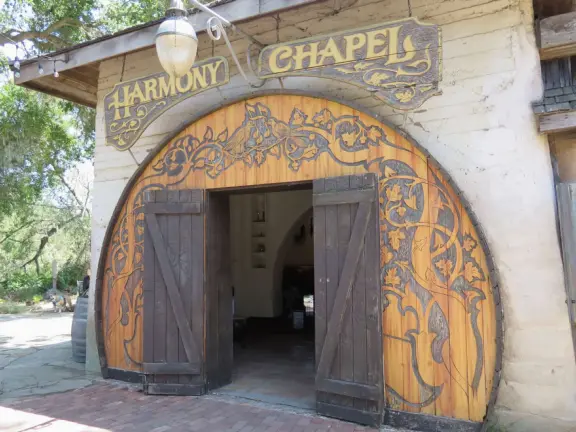 Adorable spot along Highway 1, with creamery food truck, lunch food truck, amazing glassworks store, pottery store, leather store, and peaceful Irish chapel.