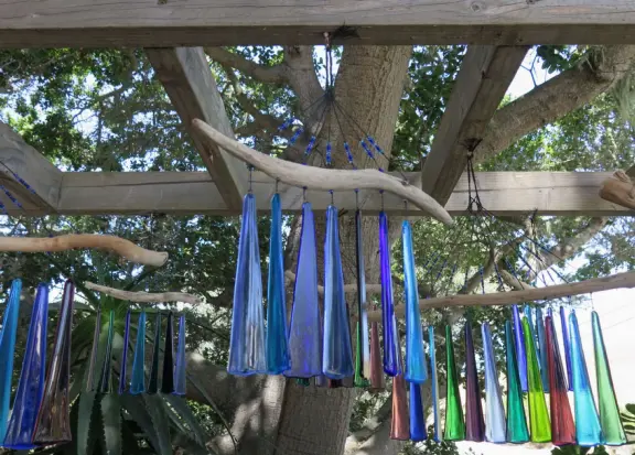 Adorable spot along Highway 1, with creamery food truck, lunch food truck, amazing glassworks store, pottery store, leather store, and peaceful Irish chapel.