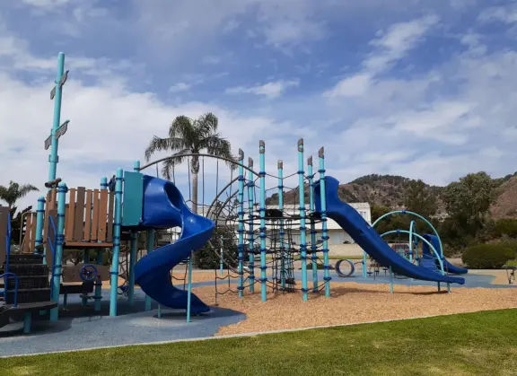 Gorgeous blufftop views, a large lawn, and a playground.