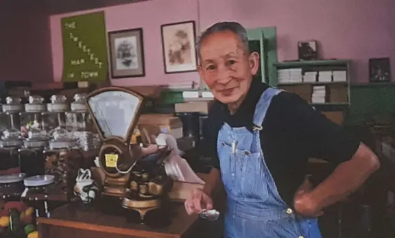Mr. Chong operated the candy store until his death in 1978. 