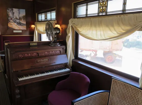 Railroad station with a few popular cafes, and small museum with beautifully-restored 1926 cafe-observation car and a model railroad of SLO county upstairs.