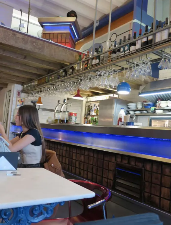 A modern, revitalized neighborhood with glass highrise hotels and offices, but intense sewer smells. Rambla del Poblenou is a good alternative to La Rambla, with locals rather than tourists.