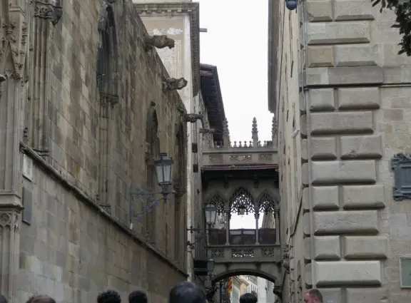 A touristy area. Narrow medieval streets and crowded squares with vendors.