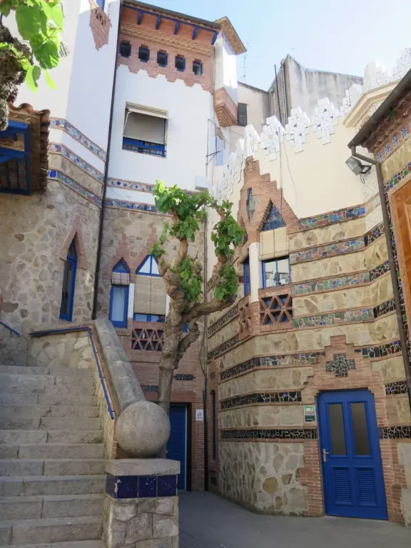 An adorable square in the downtown of Lloret de Mar, with a gorgeous mosaic tiled church.&nbsp;