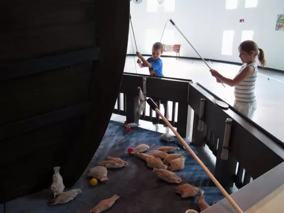 Beautiful museum with two-storey ship where kids can blast cannons, plus pretend grocery store, vet clinic, and auto repair center.