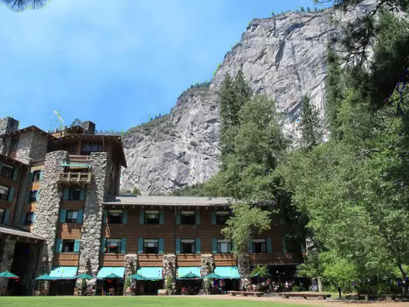 Historic hotel in a spectacular location in a meadow beside Royal Arches rock formation.