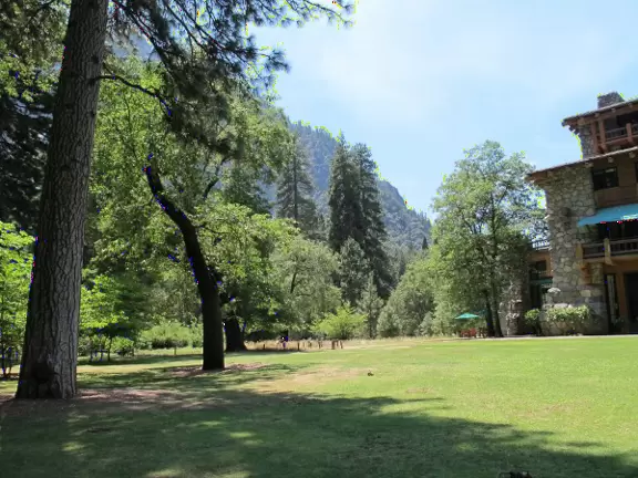 Historic hotel in a spectacular location in a meadow beside Royal Arches rock formation.