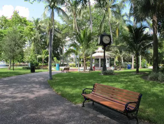 Historic part of Fort Lauderdale with turn-of-the-century homes, shady Riverwalk promenade along the river, and sidewalk cafes along 2nd Street.
