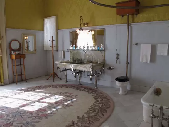 Mansion at one of the most beautiful waterfront settings in Florida!