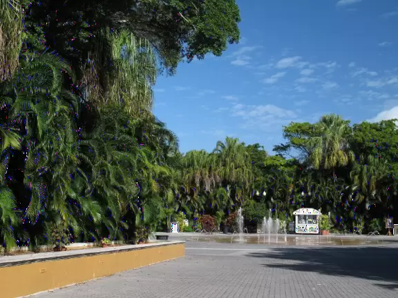 Incredibly lush and beautiful grounds, with animals in happy enclosures built around natural bodies of water.