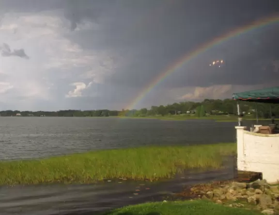Private university with raised views over a lake, and Frank Lloyd Wright architecture.
