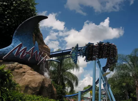 Beautiful park with great rollercoaster rides and amazing aquariums.