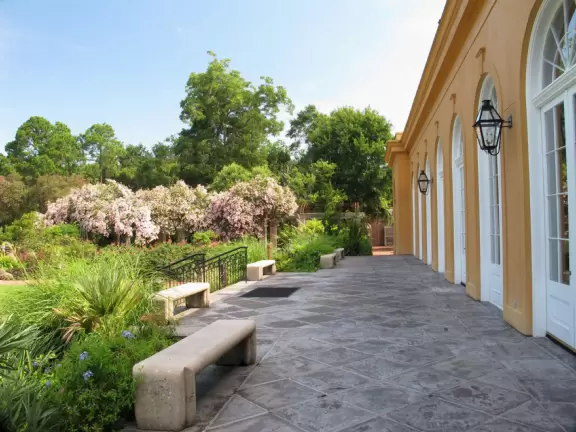 Formal series of themed gardens overflowing with flowers, sculptures, and fountains. On weekends, a model train garden that kids adore!