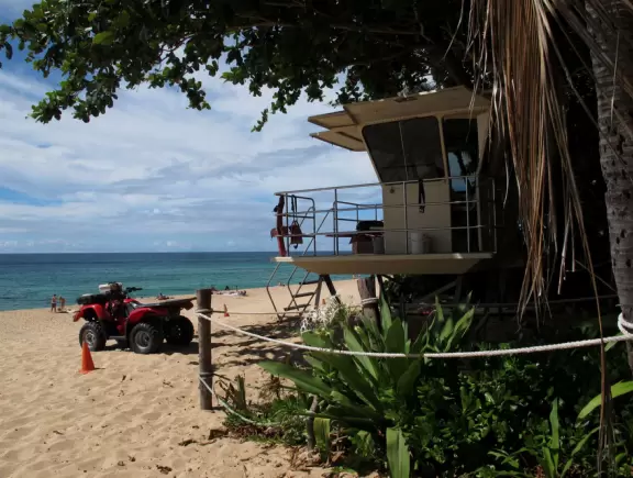 Beautiful yellow-sanded beach with LOTS of sand and huge waves in winter.