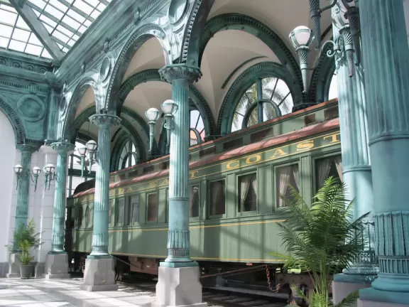 Mansion at one of the most beautiful waterfront settings in Florida!